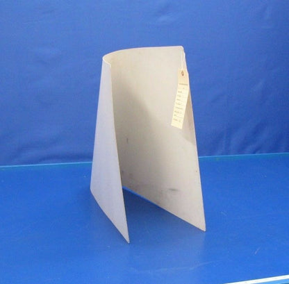 Cessna 188 Fairing Leading Edge RH P/N 1621000-8 NOS (0517-174)