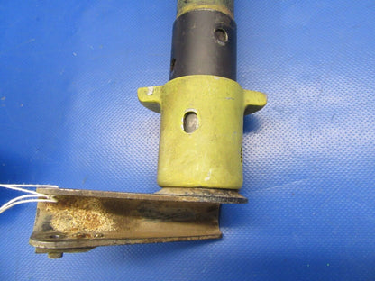 Piper PA-28-140 Flap Torque Tube P/N 62705-000 (1018-171)