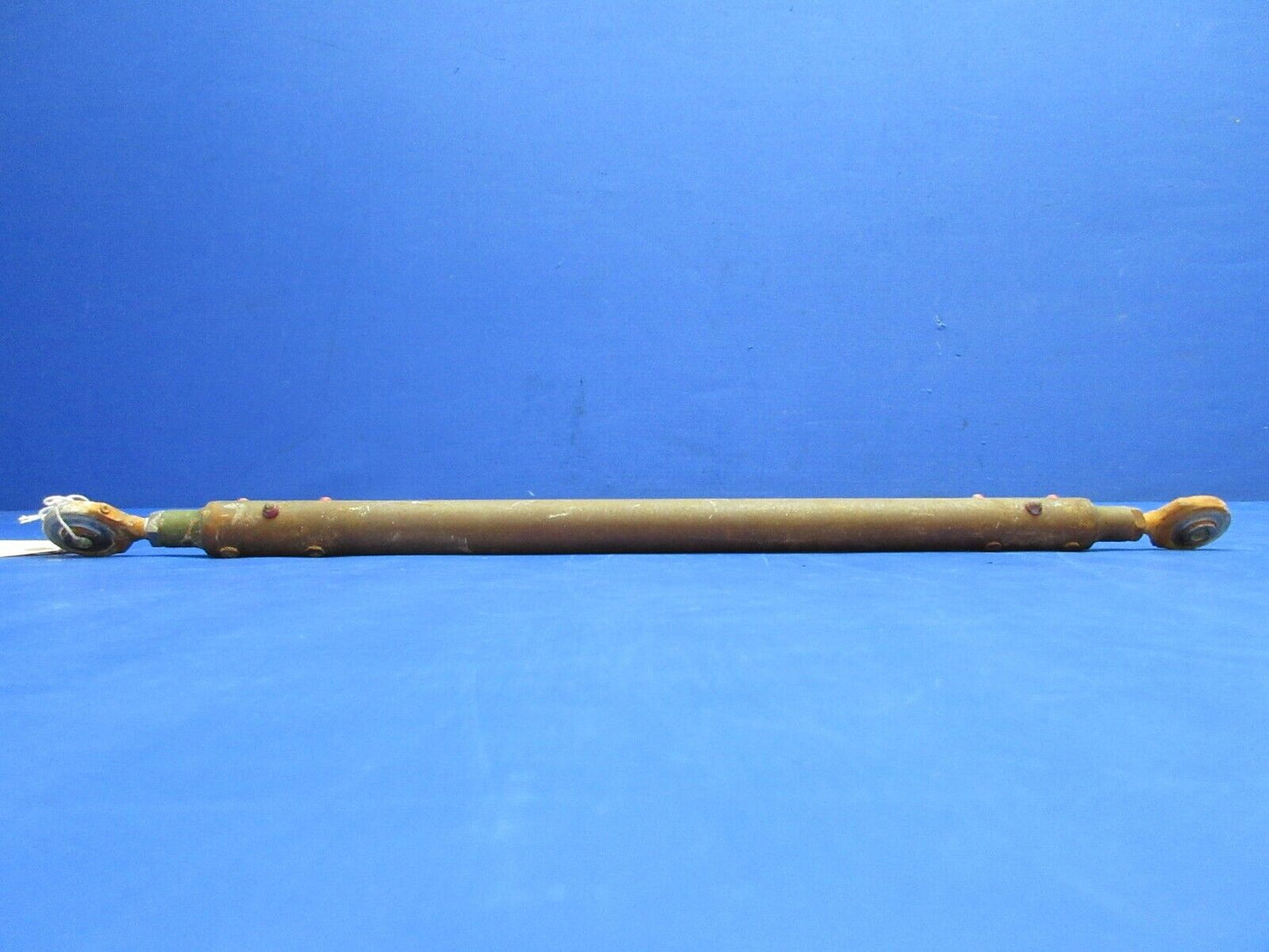 Cessna 401 Main Gear Retract Tube OTBD 22" P/N 5045213-3 (1023-751)