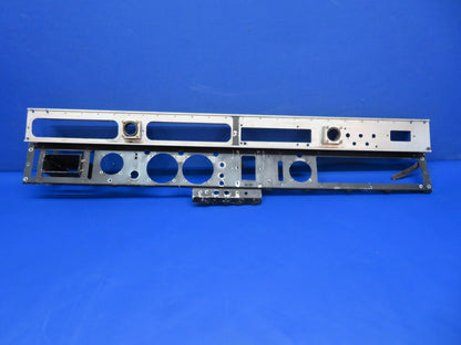 Piper PA-28R-200 Arrow Instrument Panel Assy Upper & LWR P/N 79329-03 (1022-709)