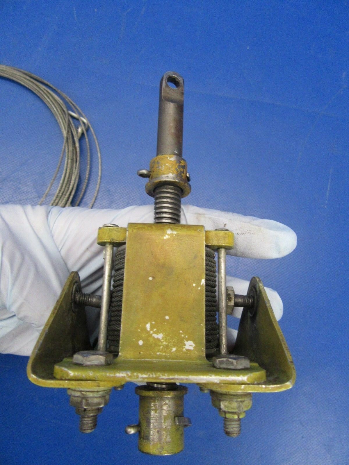 Piper PA-24-250 Comanche Rudder Trim Jack & Screw P/N 20840-003 (0818-329)