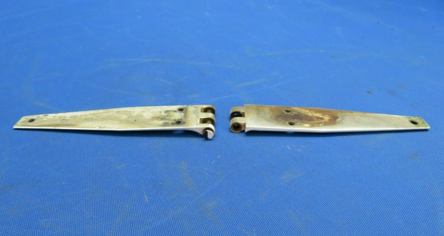 Rockwell Commander Hinge Upper Cabin Door P/N 43723-1, 43722-3 (1020-504)