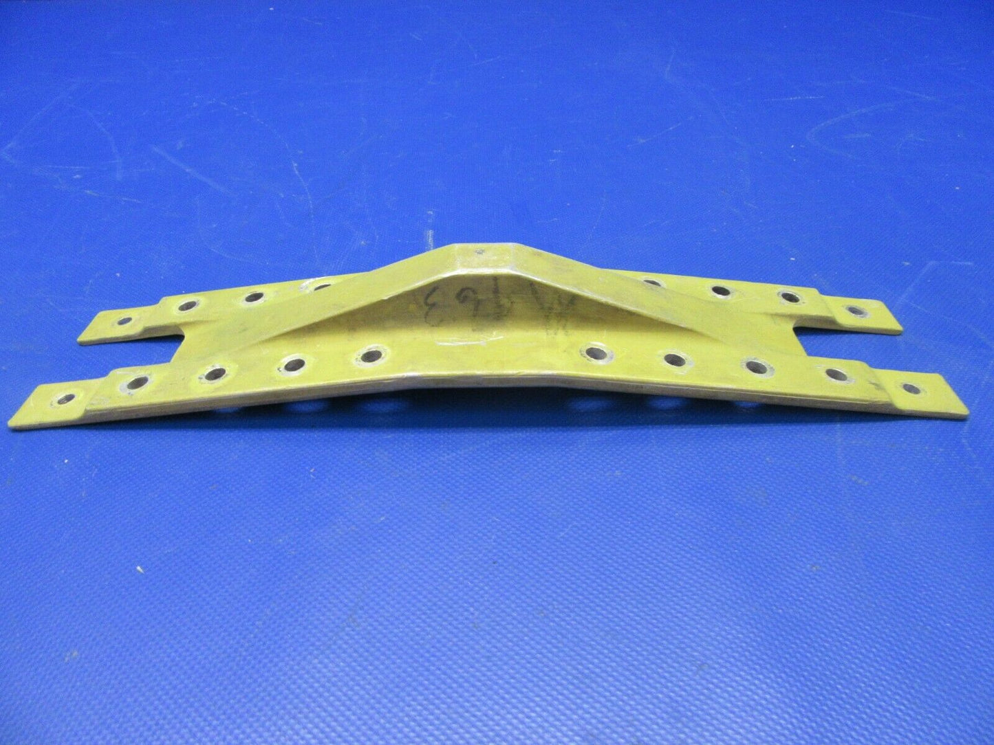 Beech A23A Musketeer Fitting Lower Splice Plate P/N 169-110017-1 (0621-552)
