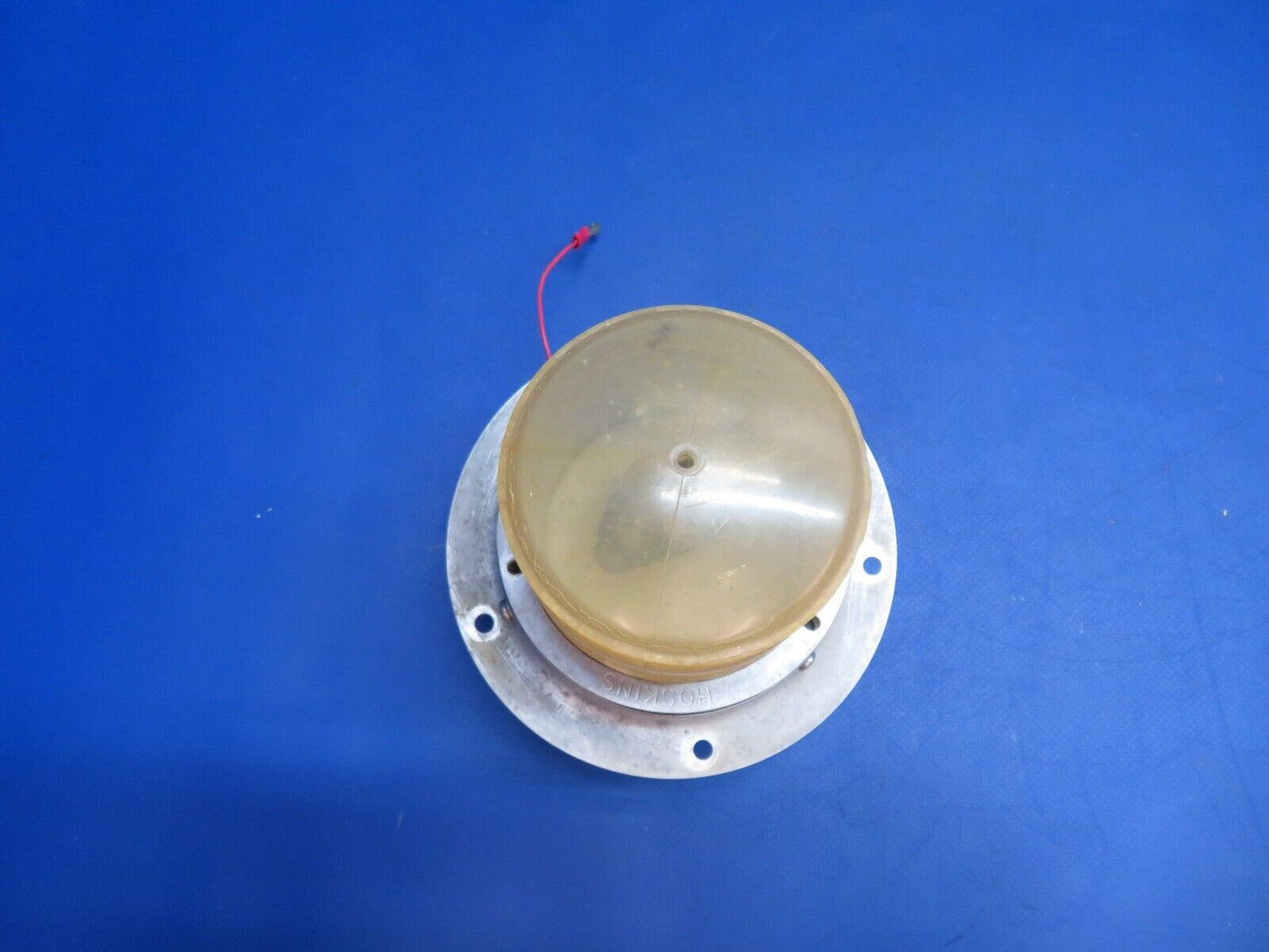 Cessna 150 / 150K Hoskins Beacon Light 11-28V P/N 700801 CORE (0223-560)