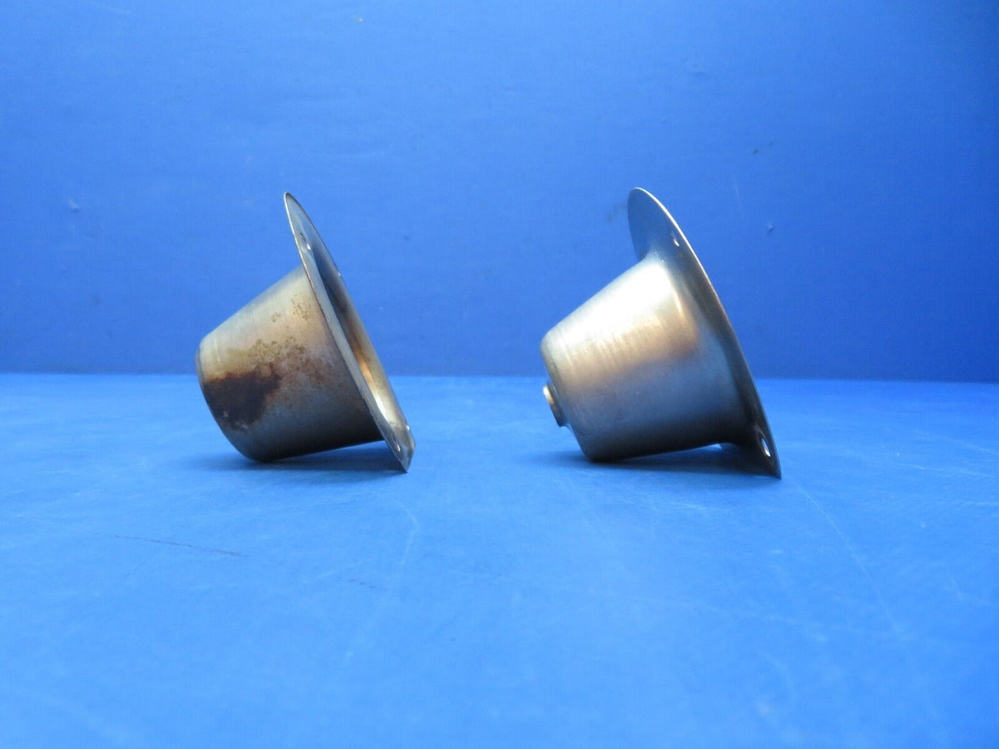 Cessna 310 / 310I Shield Fuel Valve P/N 0820000-14 LOT OF 2 (1023-174)