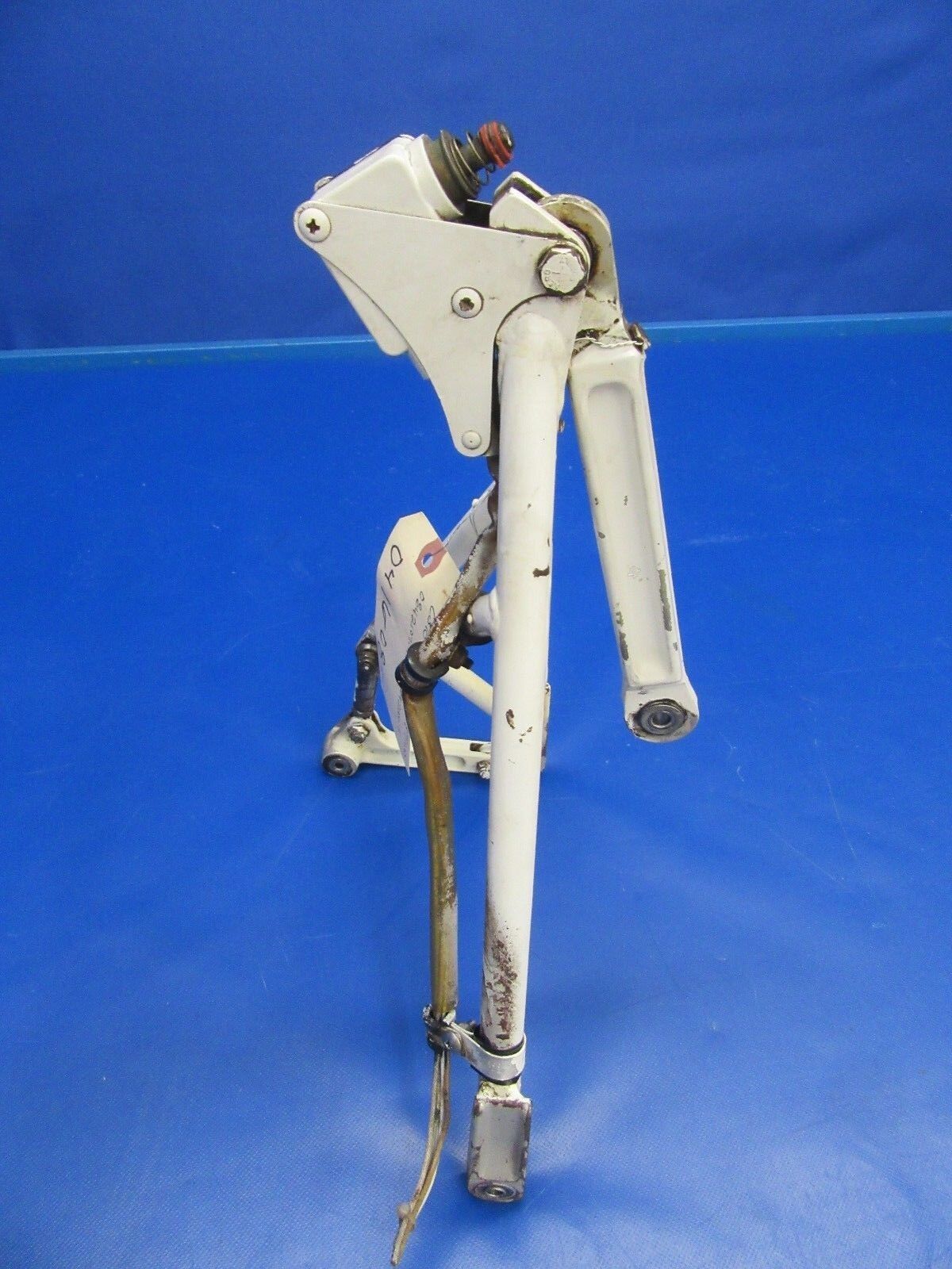 1955 Cessna 310 Nose Gear Drag Brace & Truss 0842107-497 & 0842000-4 (0416-08)