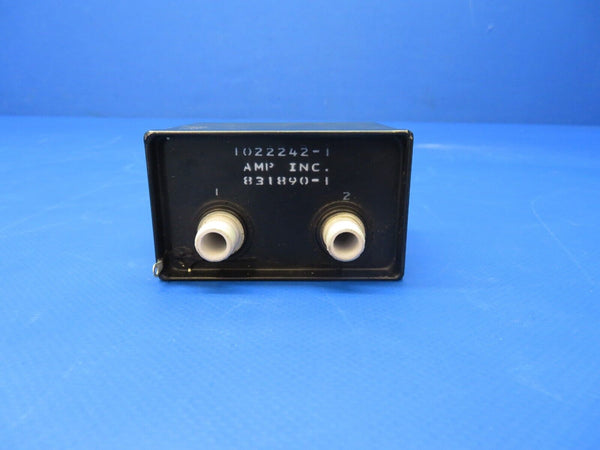 Beech Pulse Network Relay P/N 1022242-1 NOS (1022-347)