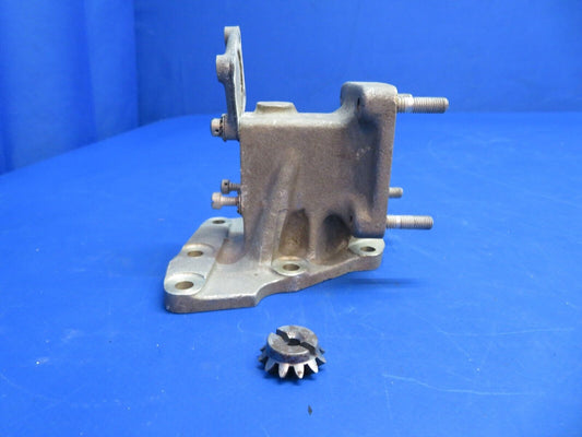 Continental Tach Drive / Oil Pump Cover P/N 538579D (1222-804)