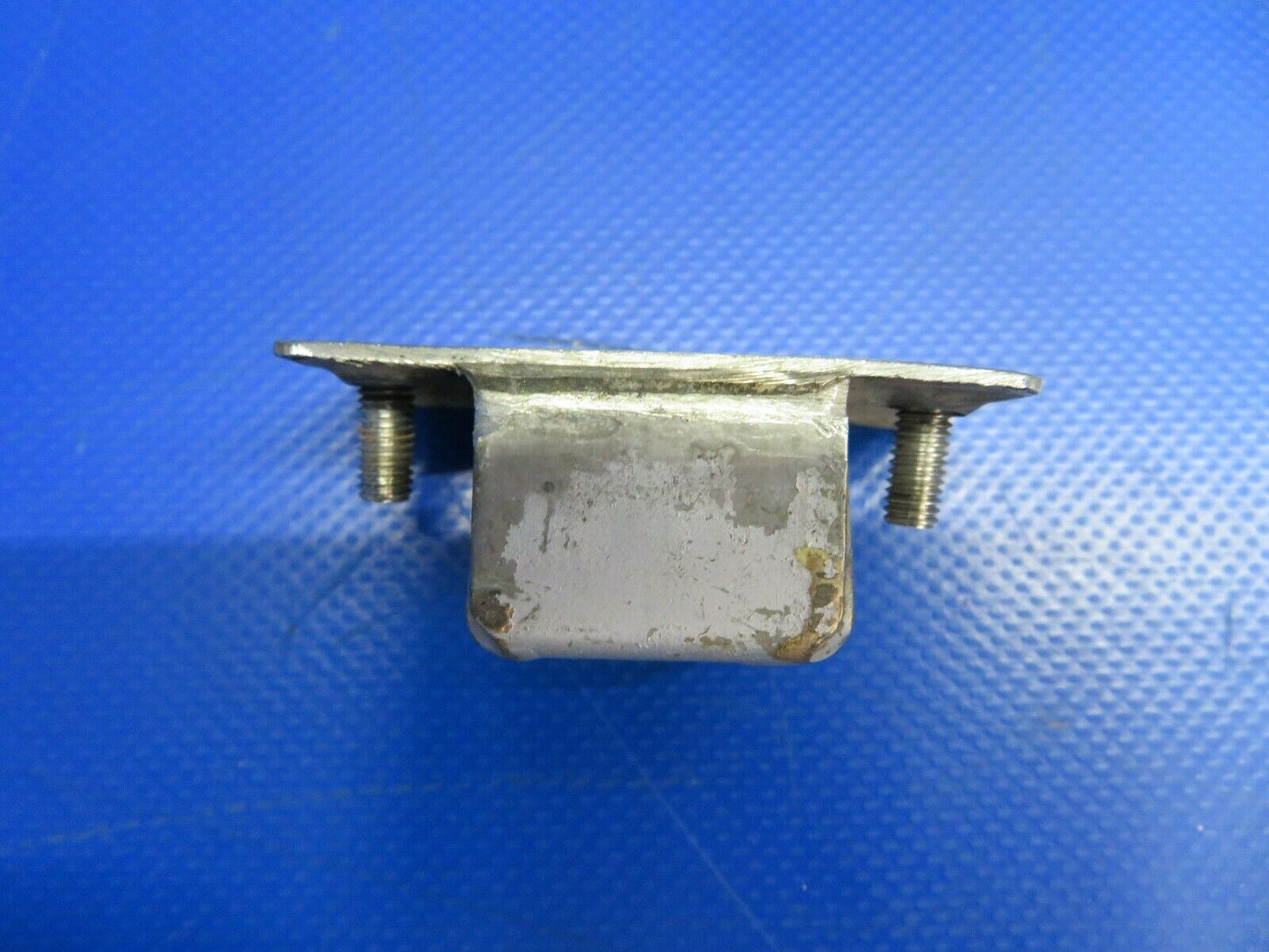 Beech Baron Support Cabin Door Latch Upper 35-410456-33 (0420-31)