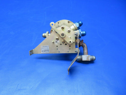 Cessna 401 / 401A Airborne Fuel Valve Assy LH P/N 1H13-13 (0124-148)