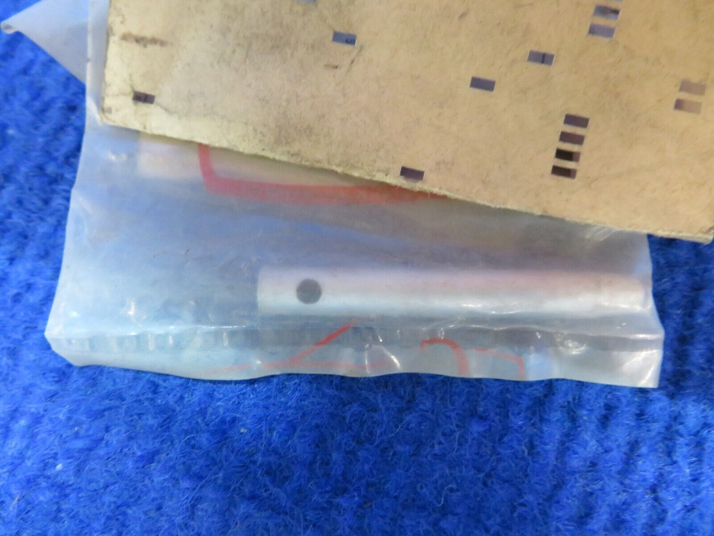 Cessna Pin P/N 0411262-1 NOS (0522-842)