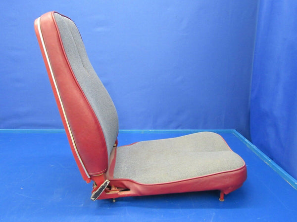 Piper PA-32 Cherokee Six Center Seat Red Leather / Gray Upholstery (0418-196)