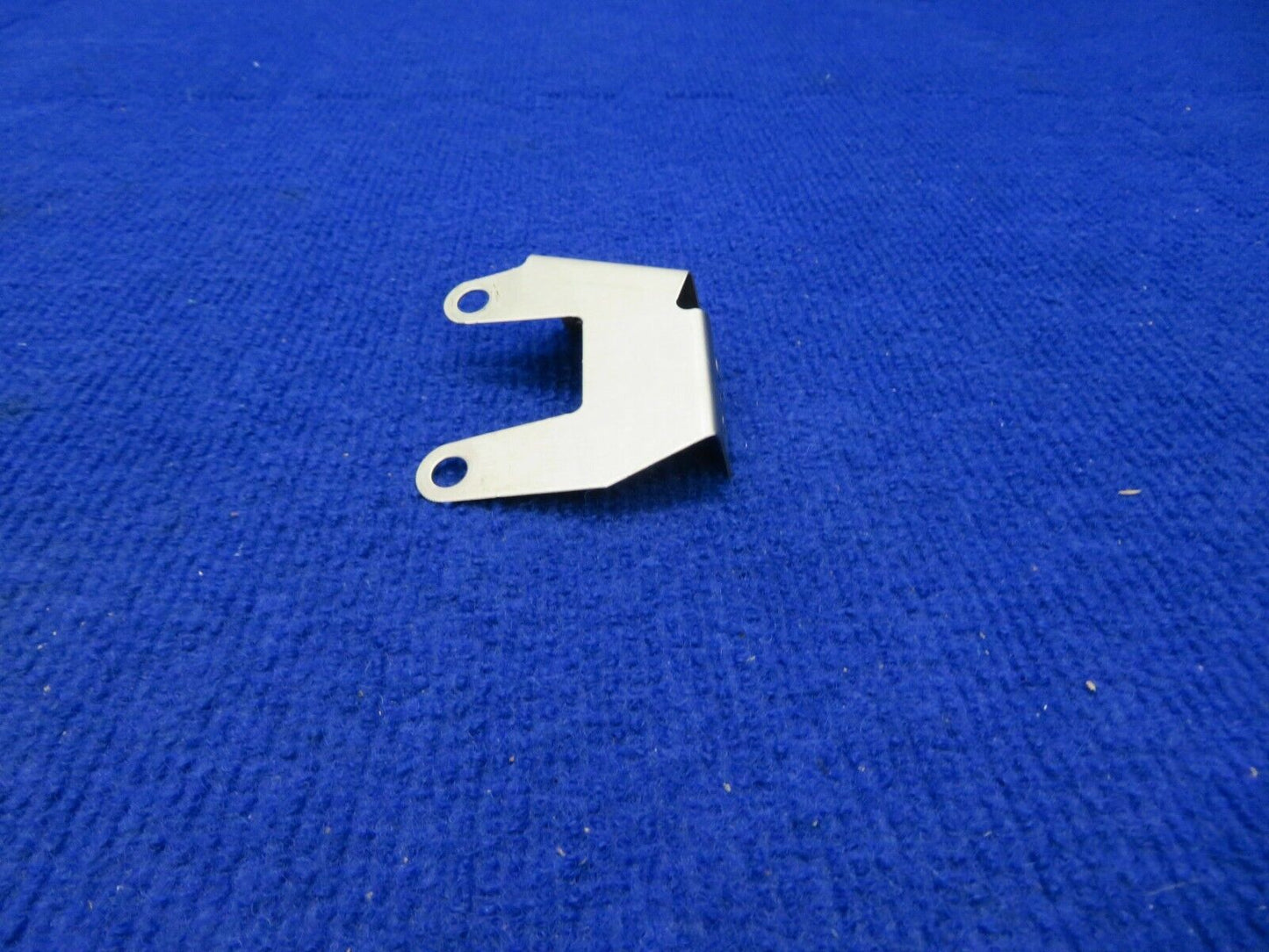 Beech 58 Baron Bracket Prop Governor Control P/N 96-940000-75 (0422-331)
