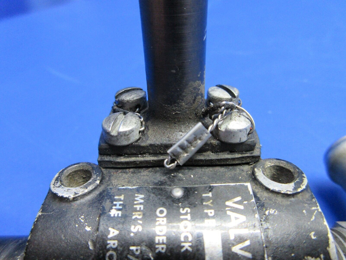 Cessna 310 / 310I Pressure Control Valve P/N 21238-3 (0923-952)