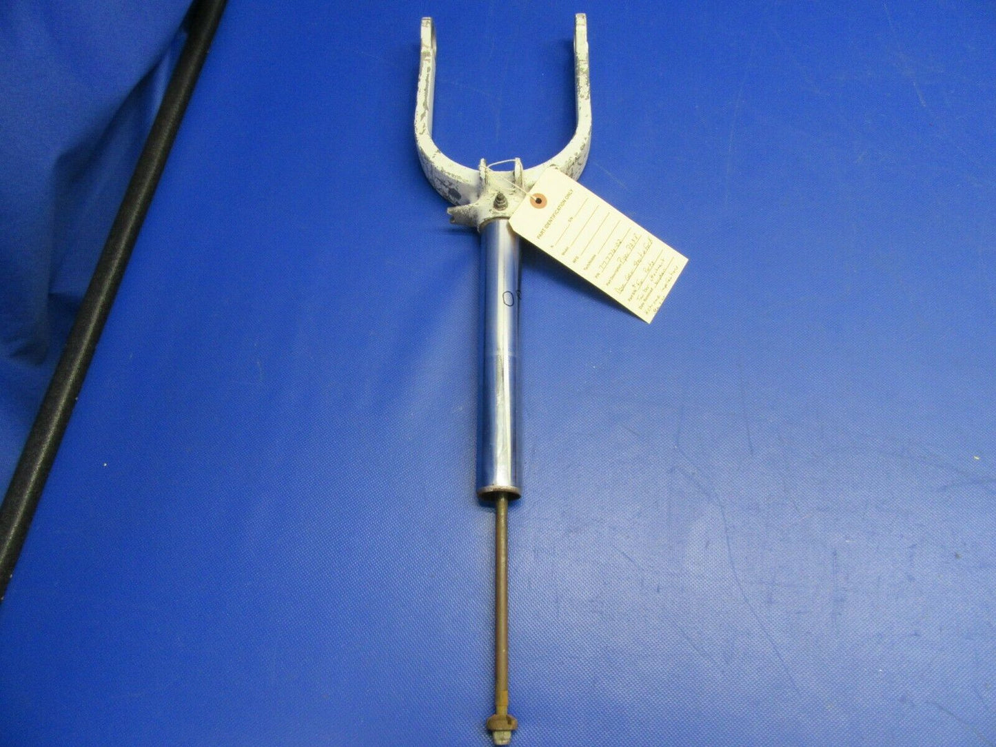 Piper PA38 Nose Gear Strut & Fork P/N 77776-02, 77776-002 PARTS (1121-325)