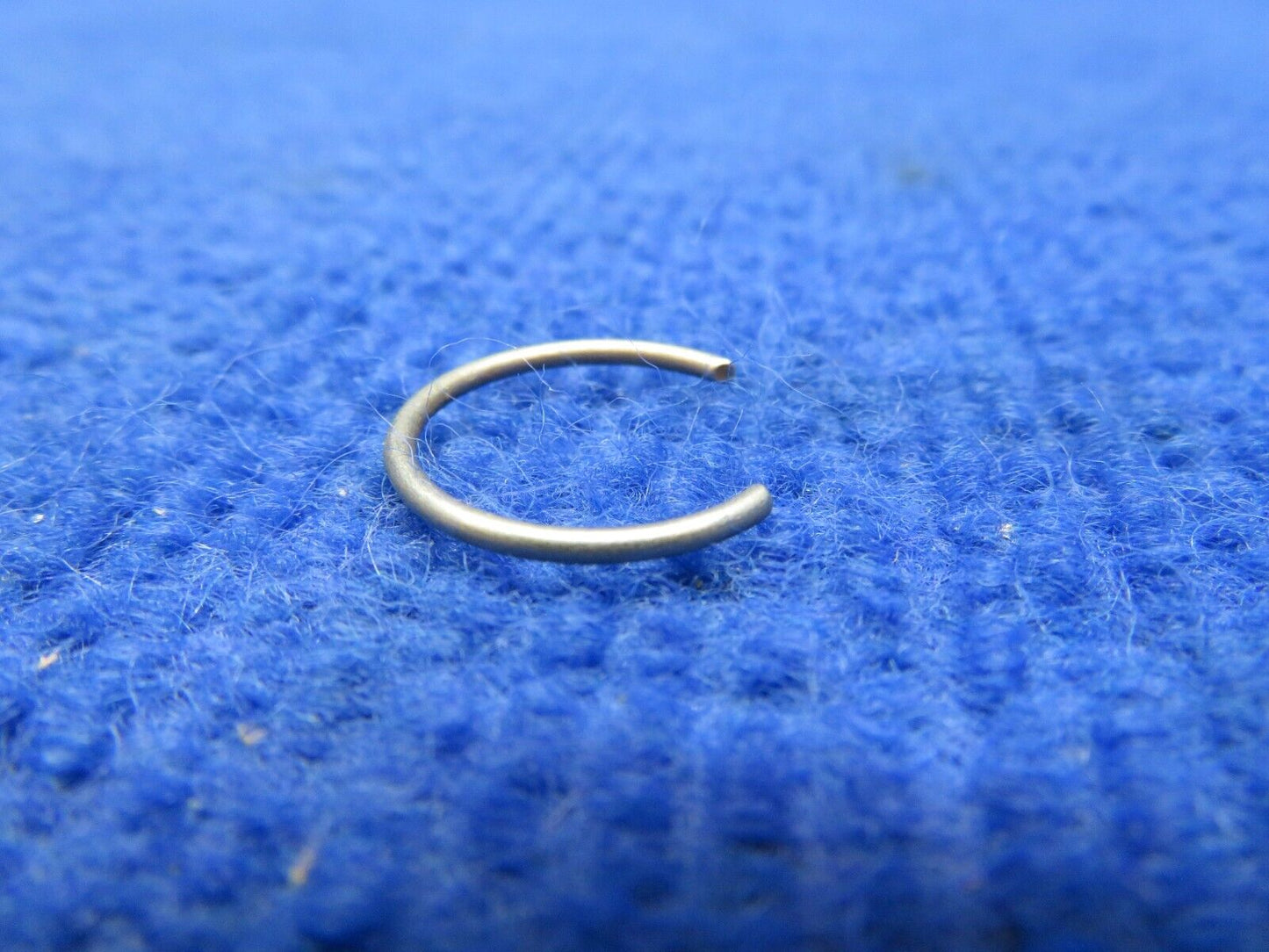 Lycoming Circlip .724 Diameter x .063 Wire P/N STD-136 NOS (0722-723)
