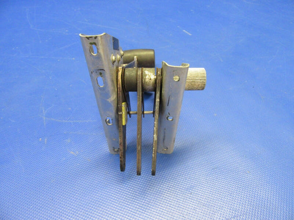 Piper 28R-180 Engine Controls Quadrant Levers P/N 67210-00, 67210-000 (0621-518)