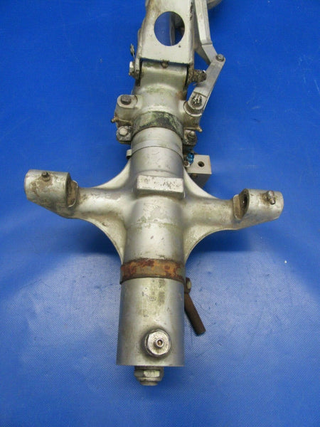 Piper PA-23 Apache Main Gear P/N G9492, 9535-1, G50699-B (0319-41C)