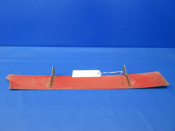 Piper PA23-235 / 250 Aztec Nose Gear Door Assembly LH P/N 17742-00 (0224-1366)