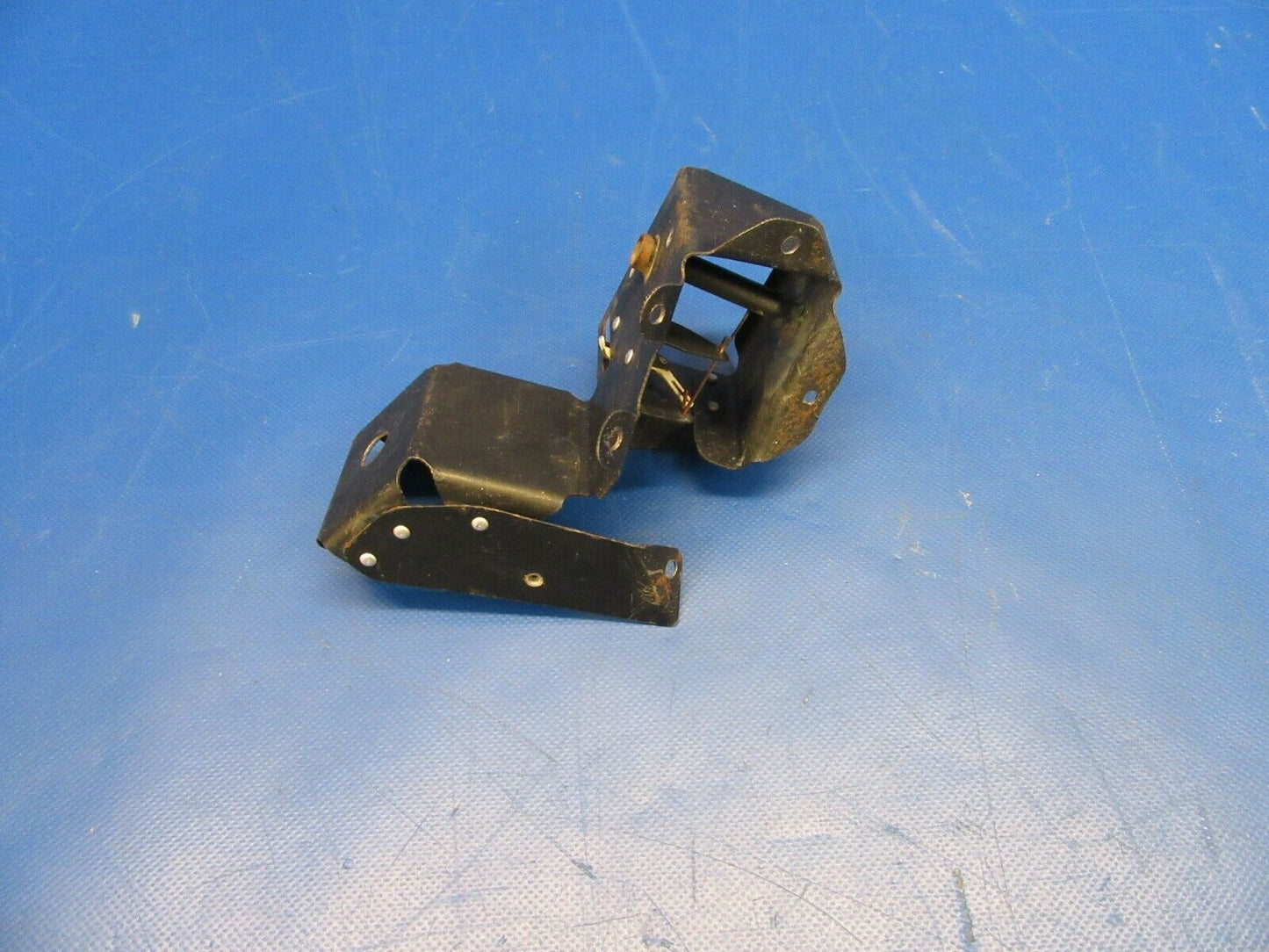 Piper PA-24-250 Comanche Rudder Trim Bungee Support P/N 23171-00 (1219-199)