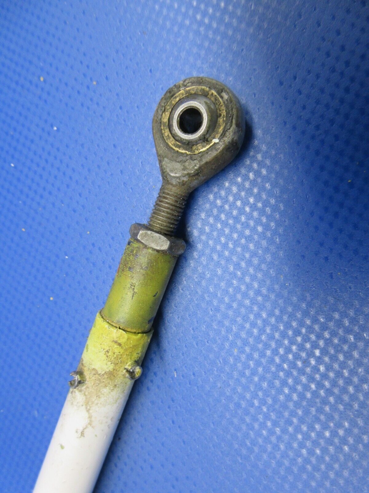 Mooney M20 / M20F Aileron Control Tube Assy LH / RH P/N 915012-000 (0224-714)