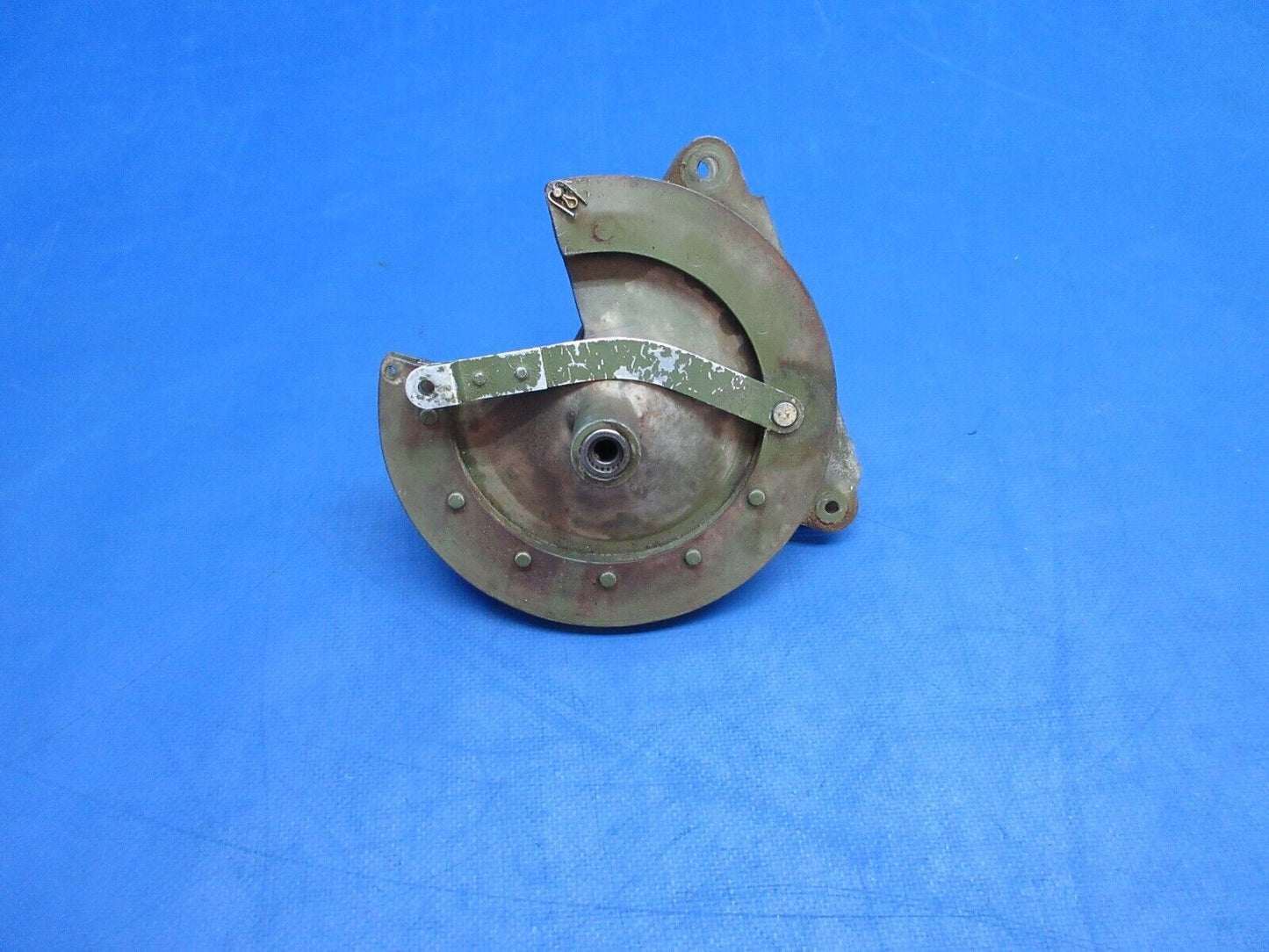 Cessna 172 / 172H Flap Drive Pulley Assy RH Bellcrank P/N 0760612-1 (1023-1001)