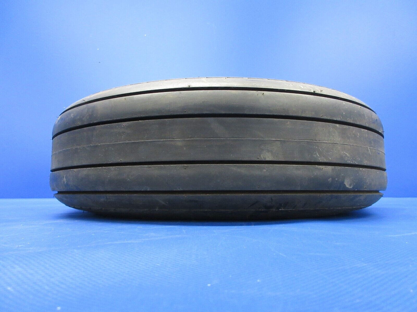 Goodyear Flight Custom II Tubeless Tire 6.50x10 P/N 650T66-1 NOS (0224-1608)