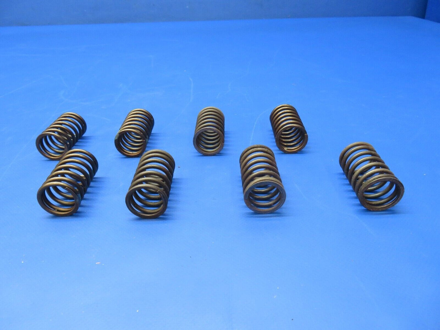 Lycoming Inner Valve Spring P/N LW-11795 LOT OF 8 (1022-321)