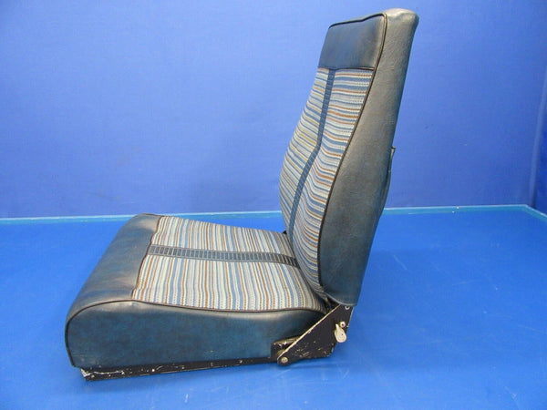 Beech Sierra B-24R Passenger Seat Rear RH Blue 169-534045-606 (0719-233)