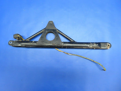 Bellanca 17-30 Viking Drag Strut Upper Main Gear Retract P/N 19462-20 (0922-638)