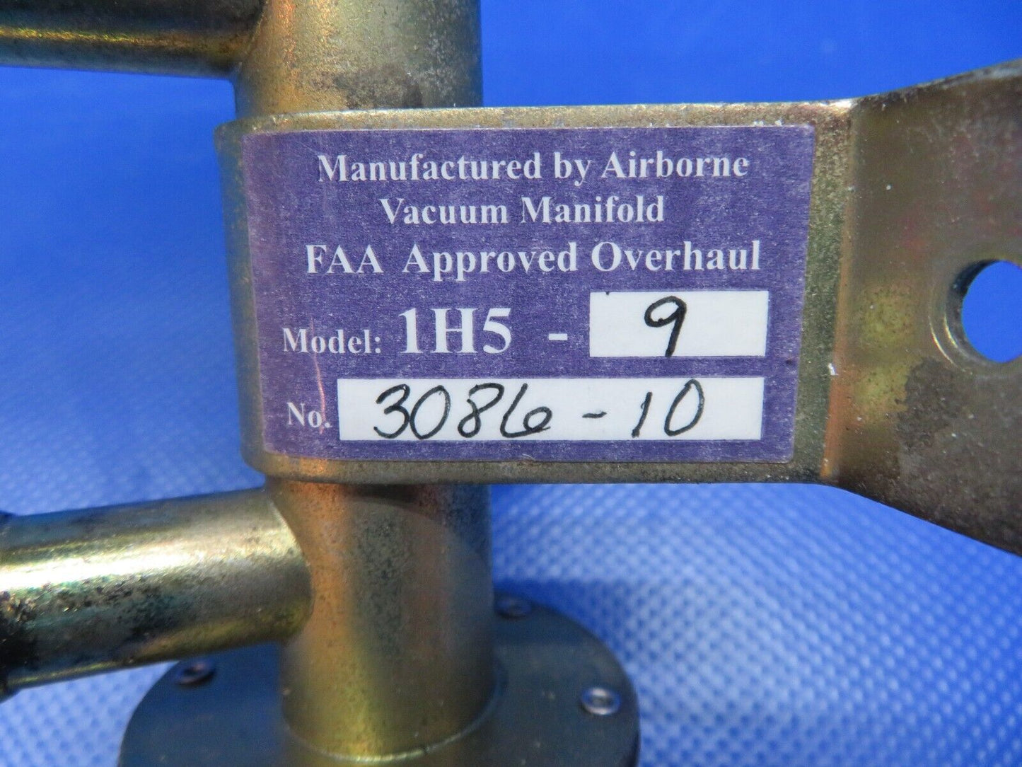 Cessna 401 / 401A Airborne Vacuum Manifold P/N 1H5-9 (1223-385)