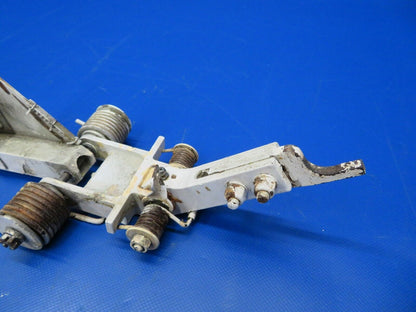 Beech Baron E-55 Down & Uplock Main Gear Retract LH P/N 60-810092-19 (0120-143)
