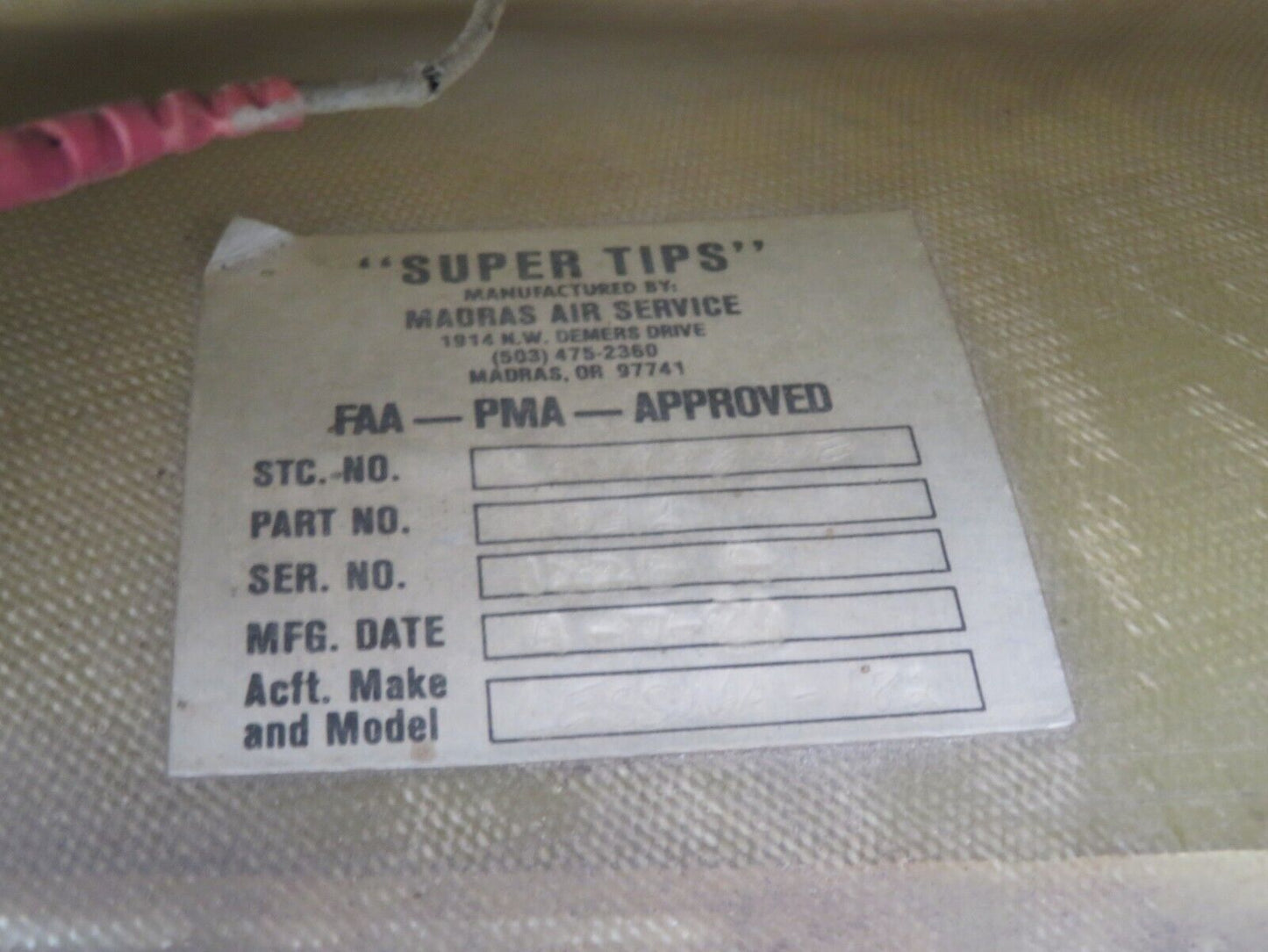 Early Cessna 182 Madras Wing Super Tips LH & RH w/ STC P/N 102R, 102L (1023-281)