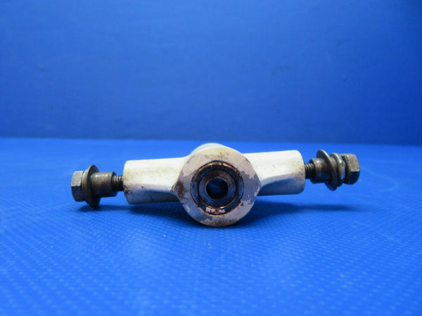 Cessna 401 / 401A NG Steering Gimbal Block P/N 5042012-4 (0124-172)