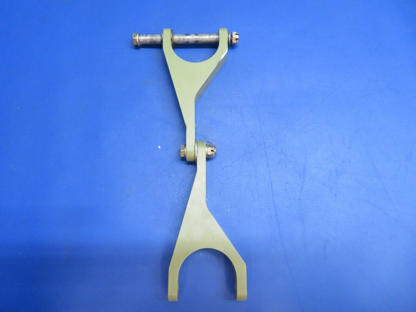Lake LA-4-200 Nose Gear Scissors Upper & Lower P/N 2-4418-115 (1222-753)