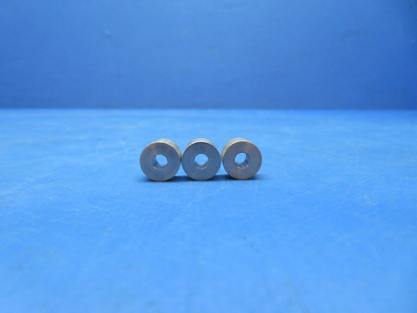 Piper Bushing P/N 95061-118 LOT OF 3 NOS (0923-658)