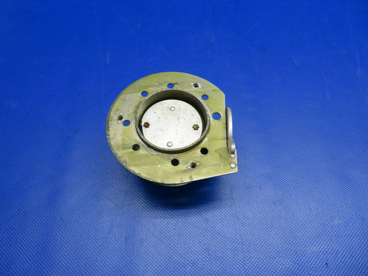 Piper PA-32R-300 Lance Vent Assy AFT LH P/N 68556-00 (0121-176)