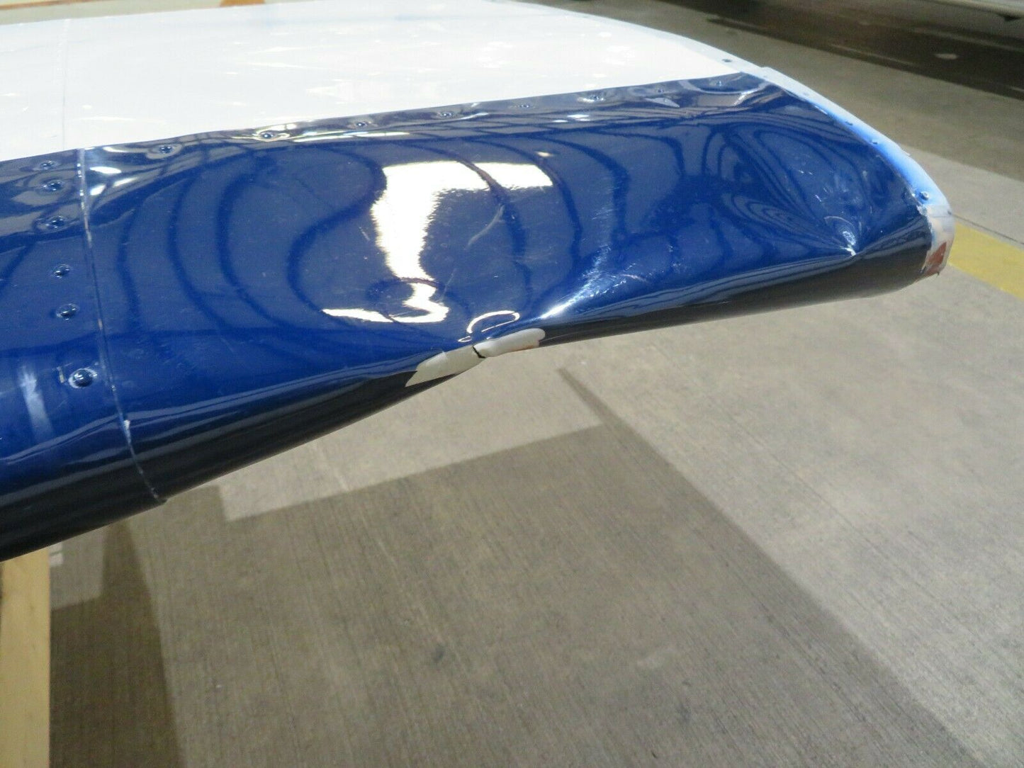 DAMAGED 1966 Cessna 150F Right Hand Wing P/N 0426005-204 (1120-363)