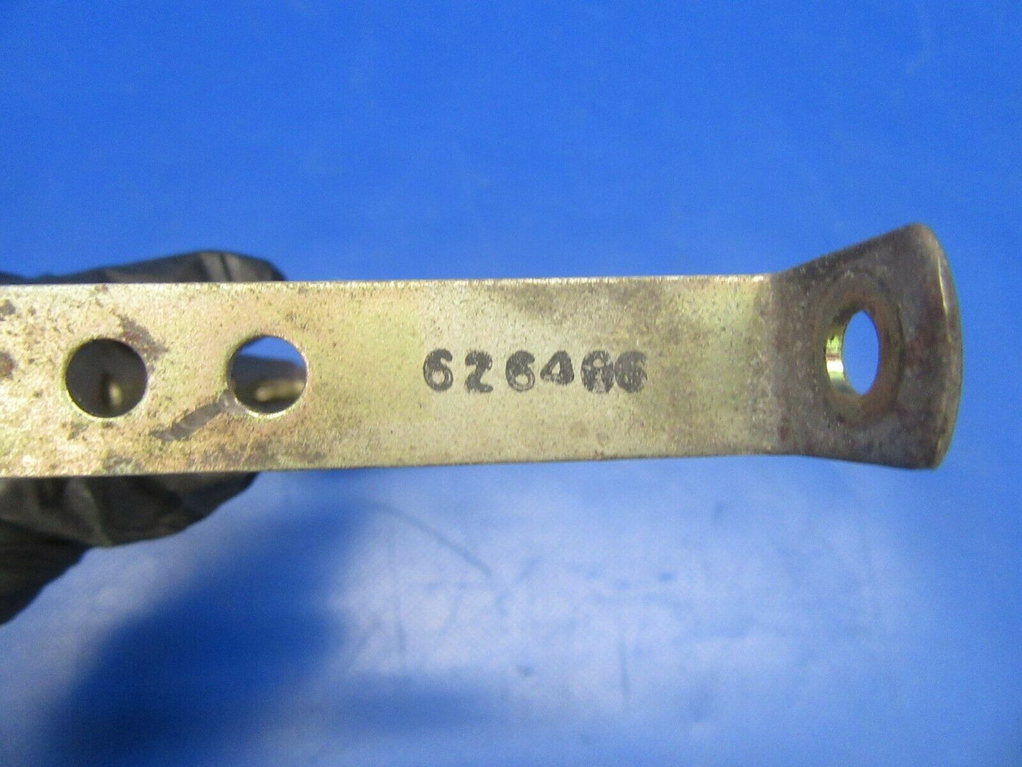 Continental Bracket Fuel Injector Line Bracket 626486 (0319-236)