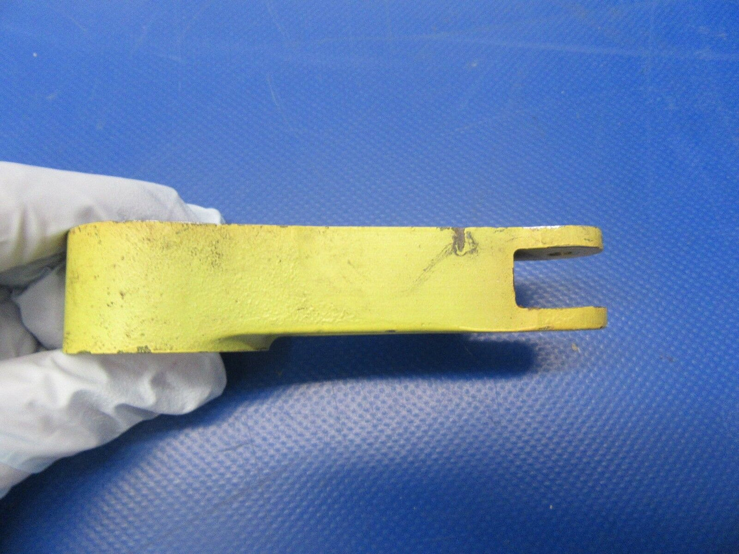 Beech Baron 58P Arm Pilot Rudder Pedal P/N 002-524012-9 (0418-132)
