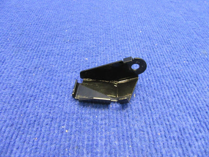 Cirrus SR-22 Door Catcher / Diverter LH P/N 17582-003 (1221-584)