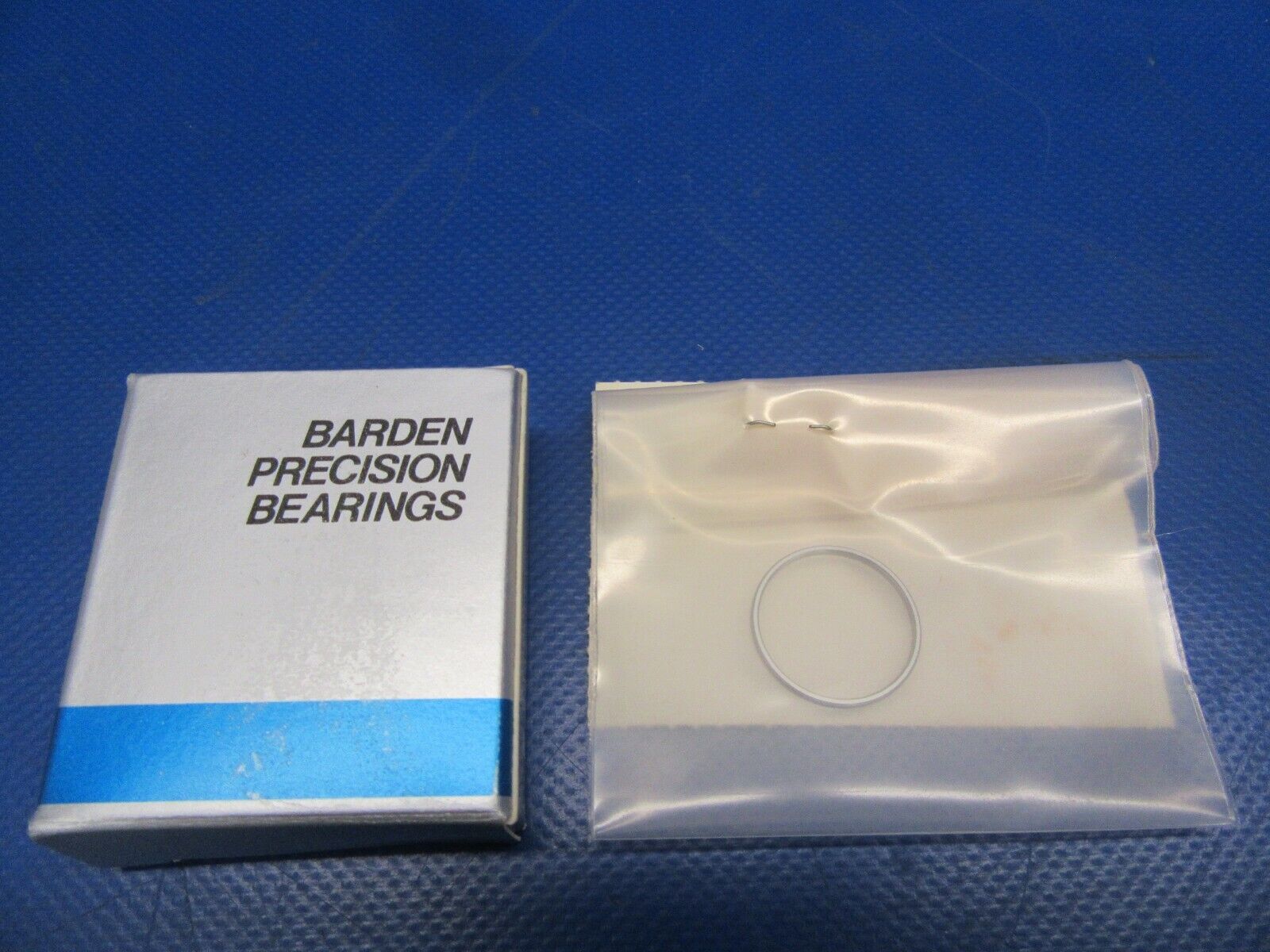 Barden Bearing w/ Spacer Kit 050-01802-0026, 147-05067-000 NOS (0519-68)