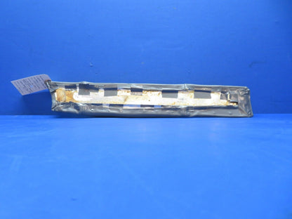 Cessna 310Q RH AFT Arm Rest & Wire Tunnel Assy P/N 0811814 (0823-631)