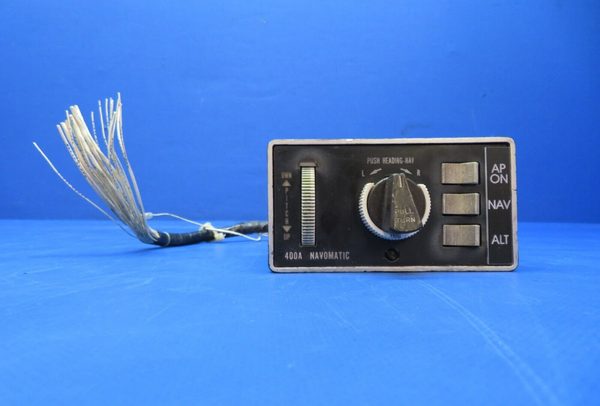 Cessna 310Q Aircraft Radio Corp. C-530A Control Unit P/N 37960-1028 (0723-337)