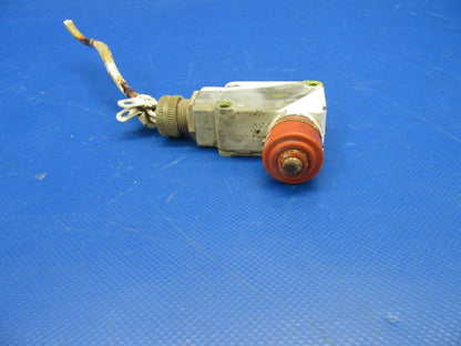 Cessna T310Q Micro Switch Nose Gear Down P/N 2VB1 (0319-352)