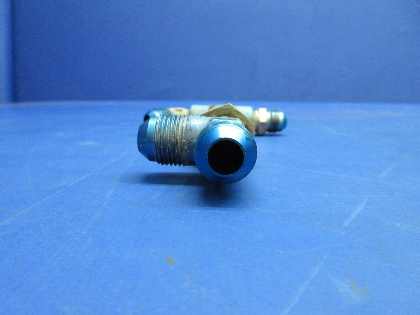Cessna 188B AGpickup Hydraulic Relief Valve P/N TSLA85806 (0723-906)