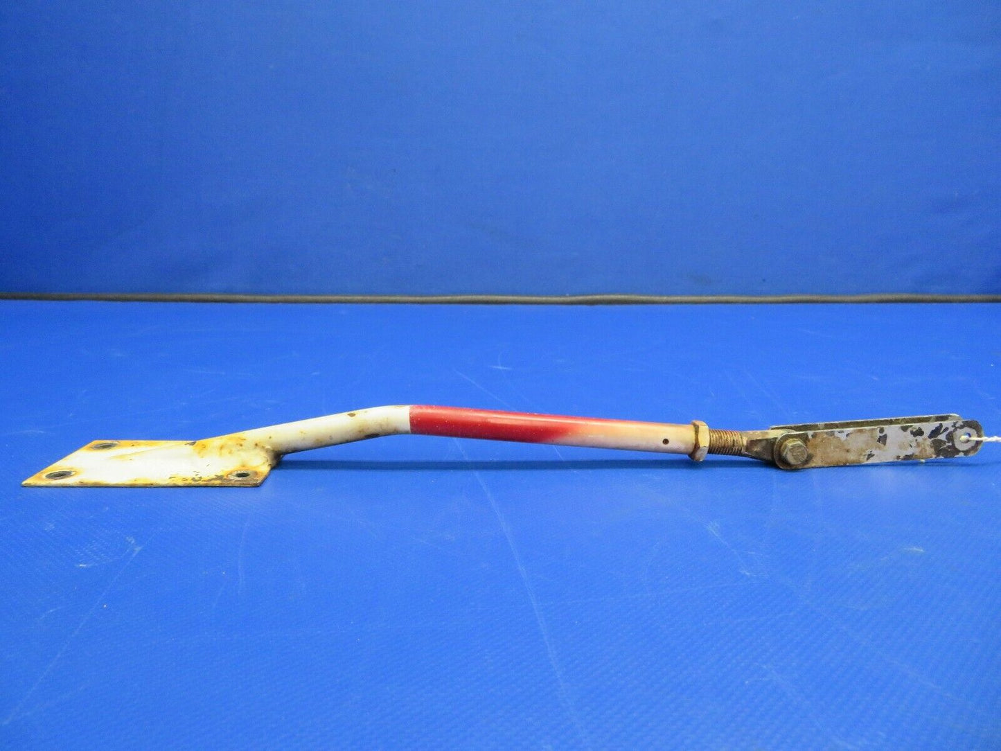 Piper PA-28-140 Arm Stabilator Trim w/ Links P/N 65248-00, 65248-000 (1220-454)