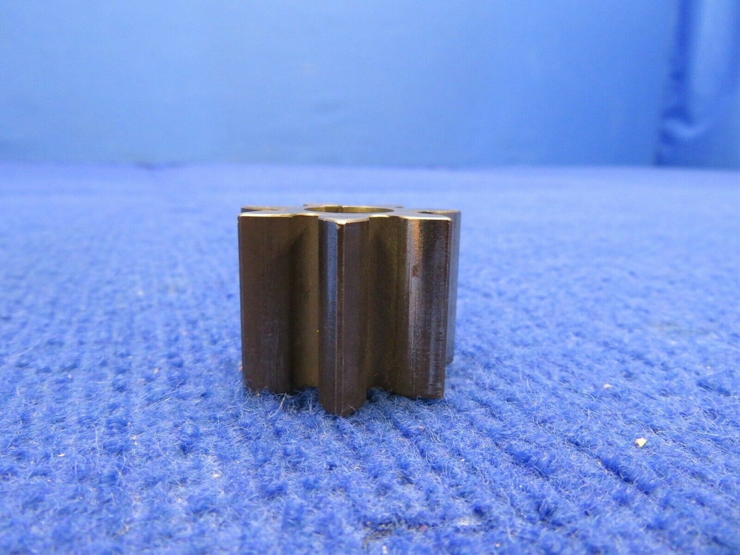 Continental TSIO-520 Scavenge Pump Gear P/N 628885 (0322-496)