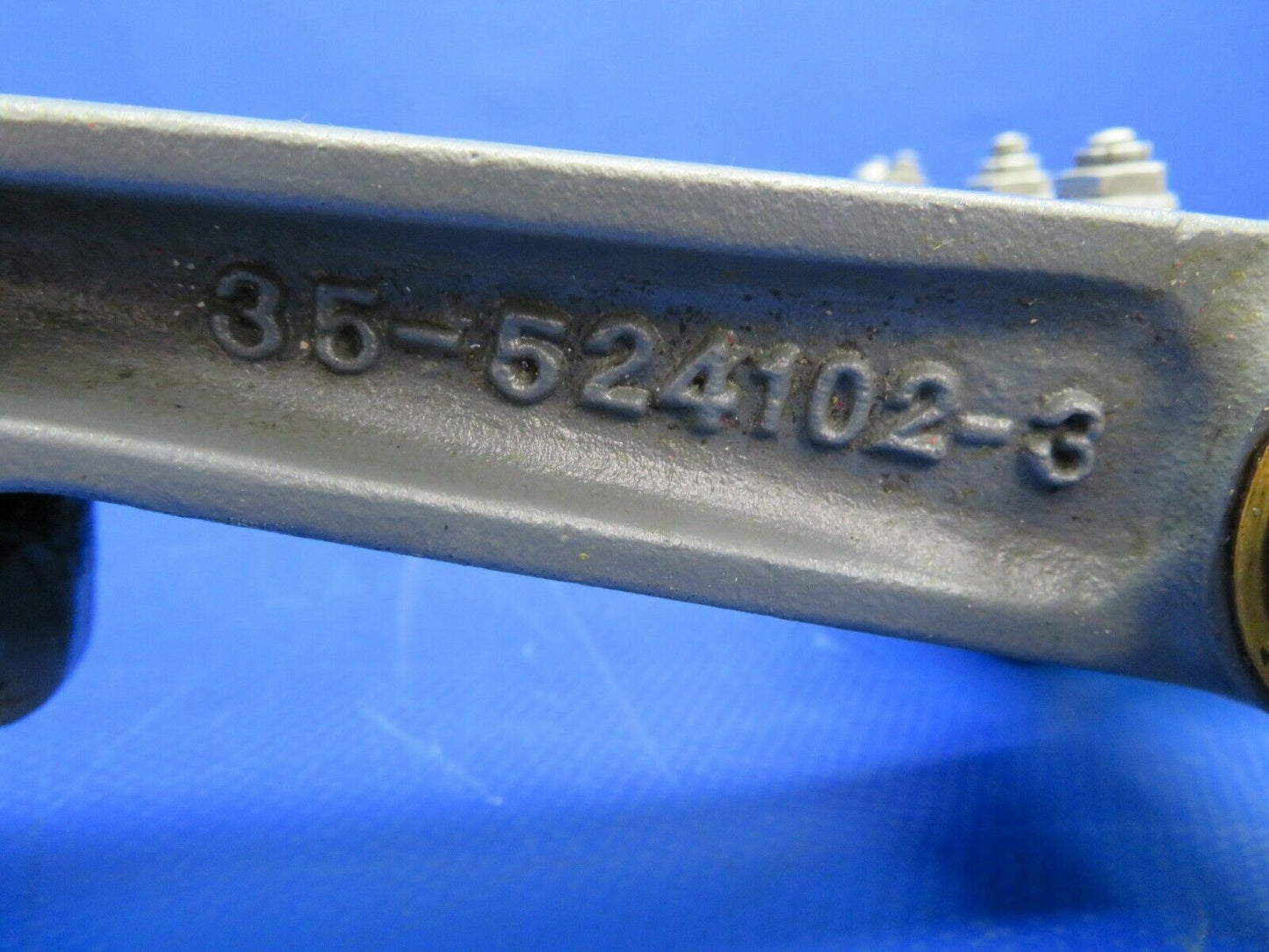 Beech G35 Differential Arm Control Assy w/ Supports P/N 35-524100 (0620-388)