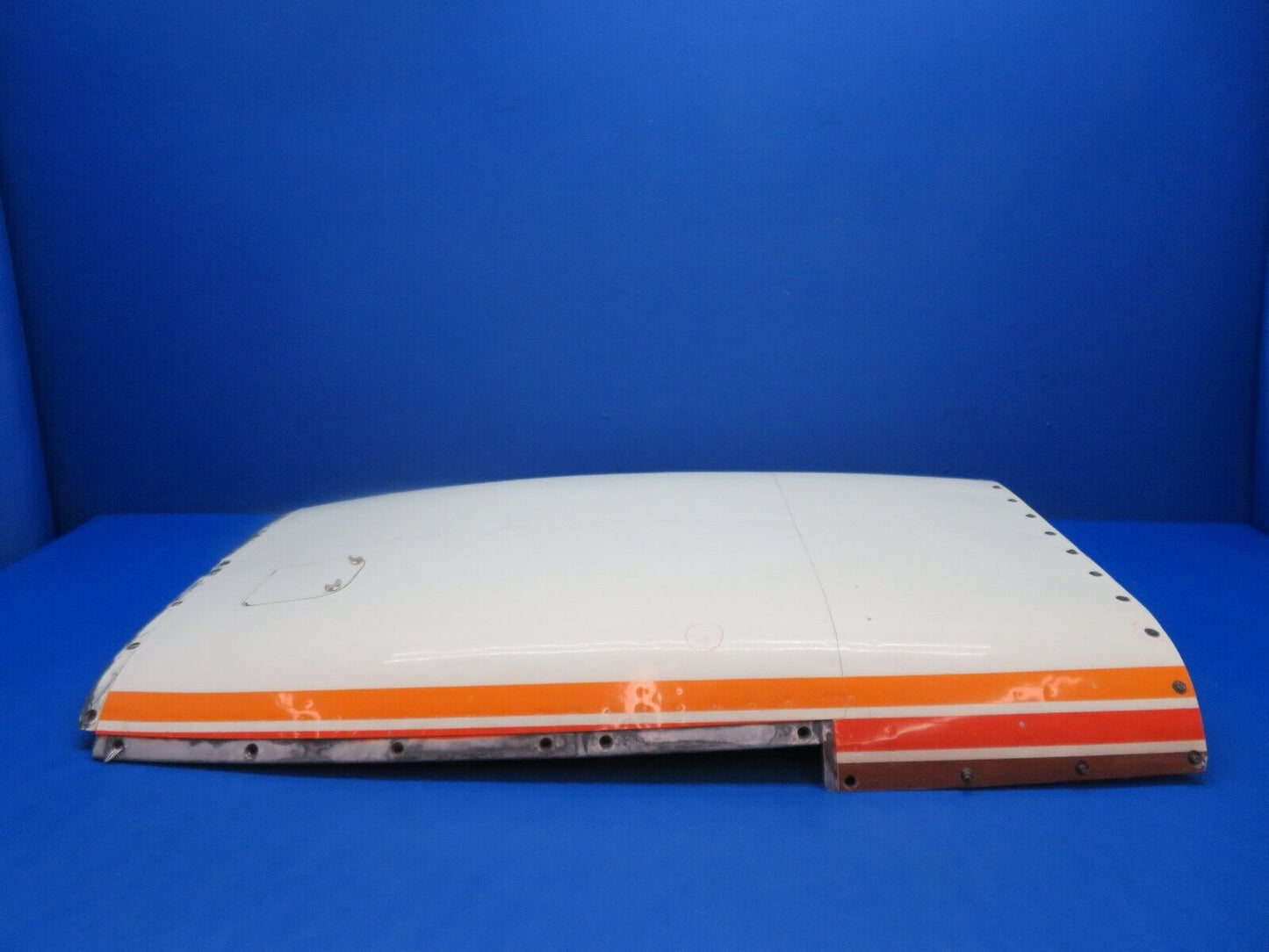 Early Cessna 310 / 310B Top Cowl Assy P/N 0851020-4 (1223-138)